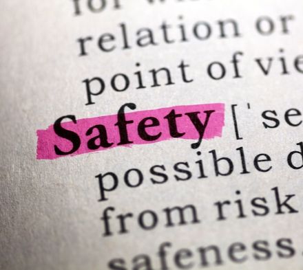 Safety Tip – Loose Articles & Safety Glasses